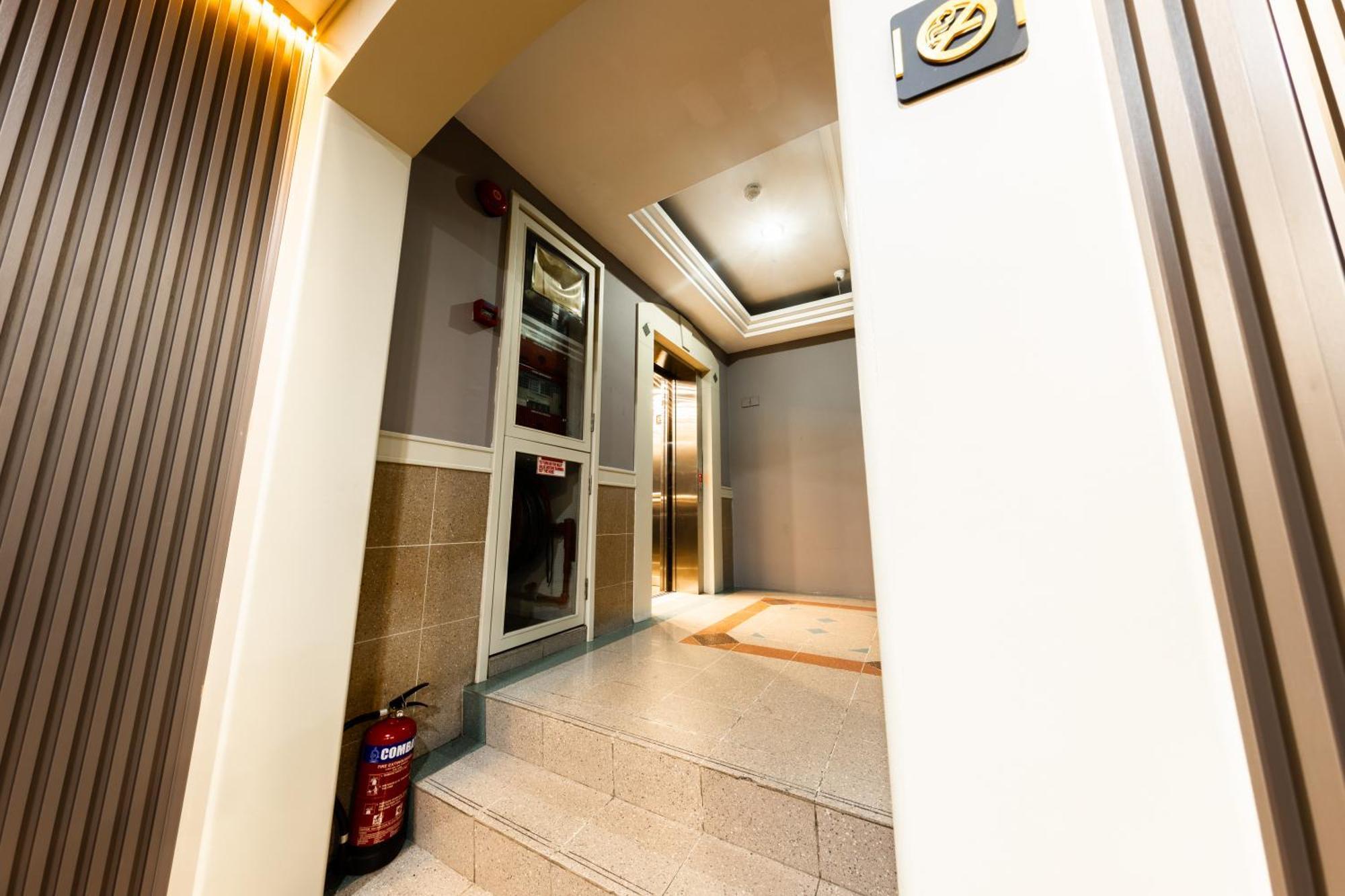 D'Nova Hotel Kallang Singapore Exterior photo